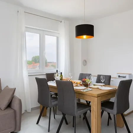 Brajdine - Ema Apartman Medulin